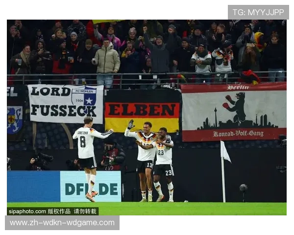 英超球员因转会引发冲突事件回顾与影响